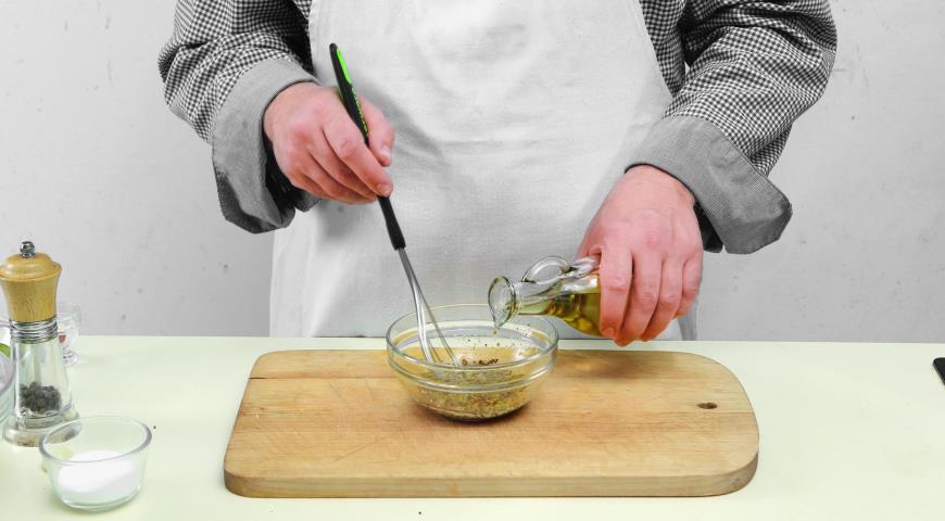 Фото приготовления рецепта: Постный салат с грибами, шаг №1