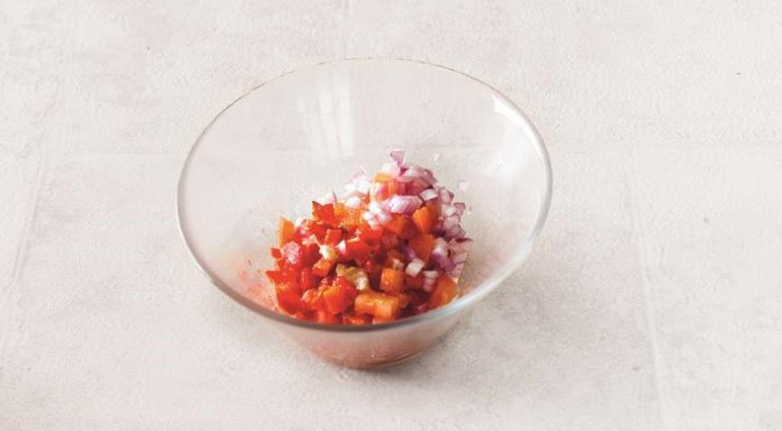 Салат из баклажанов с красным перцем