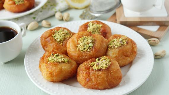 Турецкие пончики «Дамский пупок» (Hanım Göbeği)