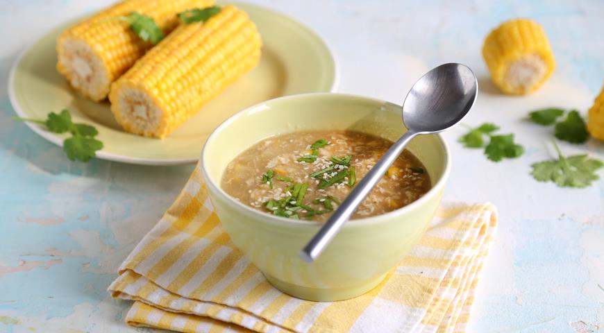 Суп из кукурузы на гриле и запеченного картофеля