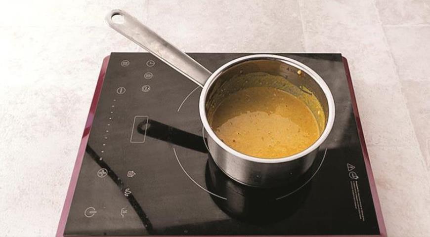 Фото приготовления рецепта: Шашлычки-сатай из индейки с арахисовым соусом, шаг №2