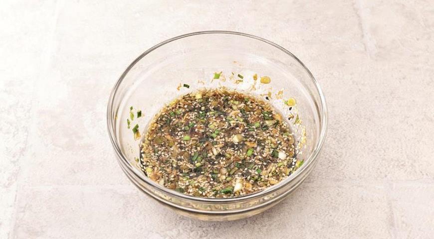 Фото приготовления рецепта: Шашлычки-сатай из индейки с арахисовым соусом, шаг №3