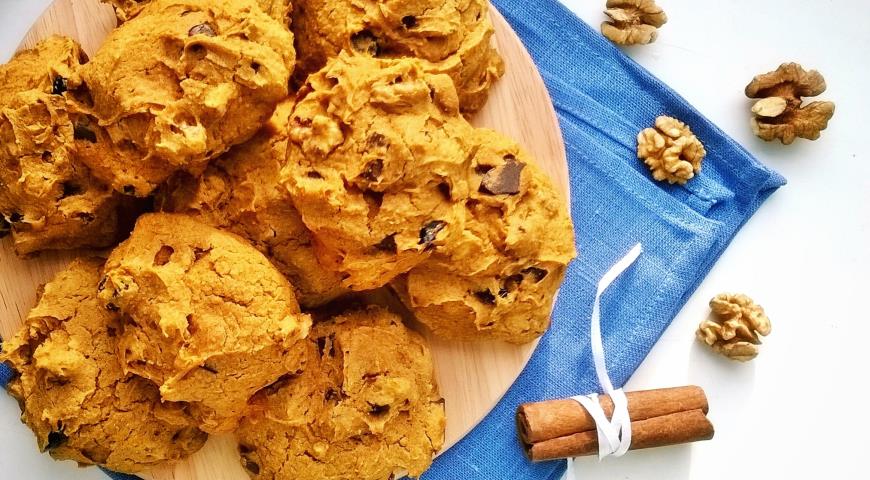 Ингредиенты для «Тыквенное печенье с орехами и изюмом»: