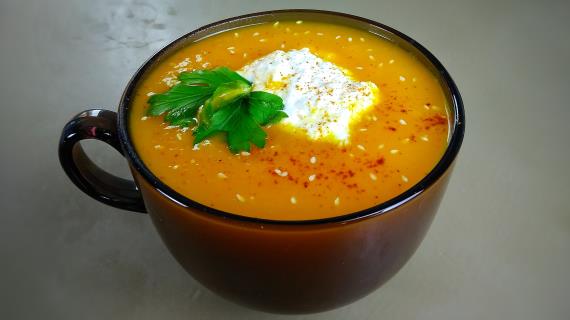 Крем-суп из тыквы с рикоттой
