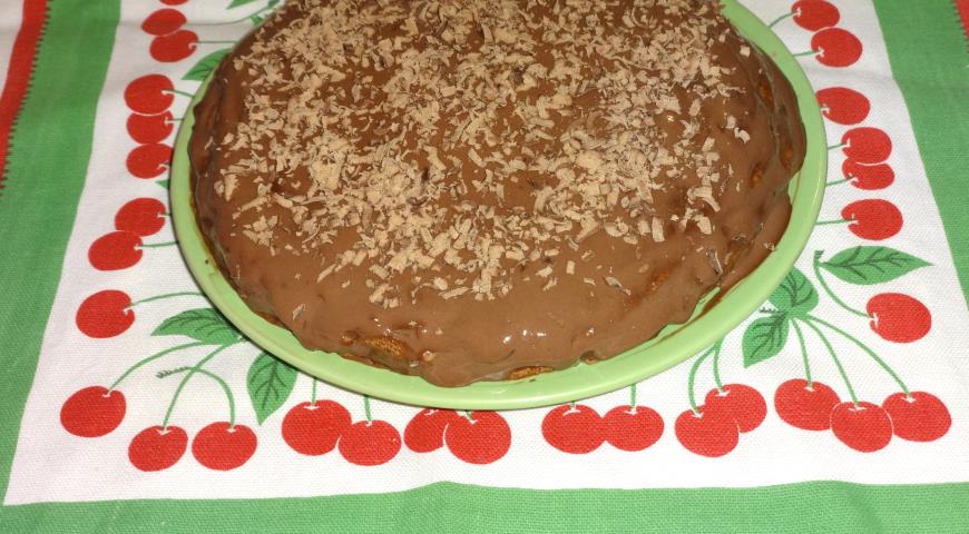 Фото приготовления рецепта: Шоколадный блинный торт, шаг №12