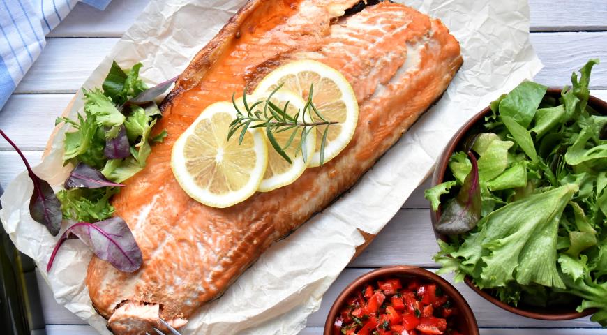 Как приготовить рыбу в духовке: рецепты и советы