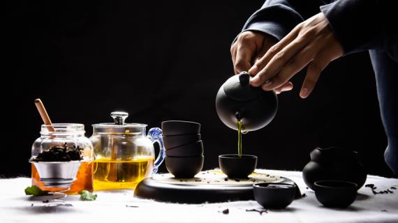 Почему всем обязательно нужно пить хороший чай. Плюс шесть рецептов с чаем, о которых вы даже не подозревали