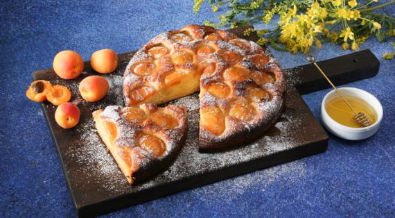 Пирог с абрикосами, подборка рецептов