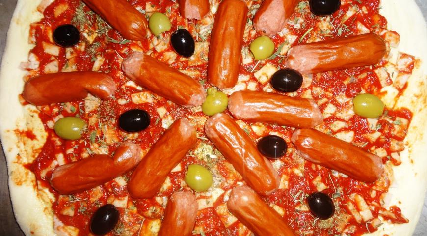 Фото приготовления рецепта: Пицца Тарантелла, шаг №11