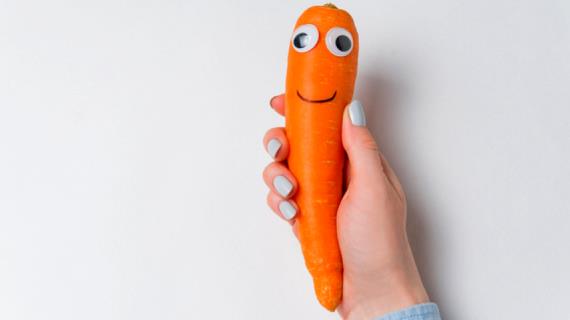 Неожиданный трюк для экономных для оживления вялой морковки