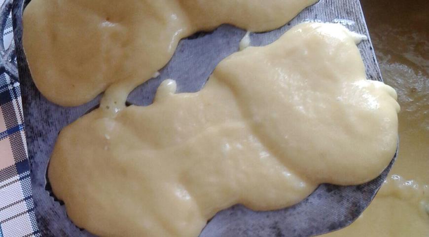 Фото приготовления рецепта: Печенье Мишка олимпийский, шаг №2
