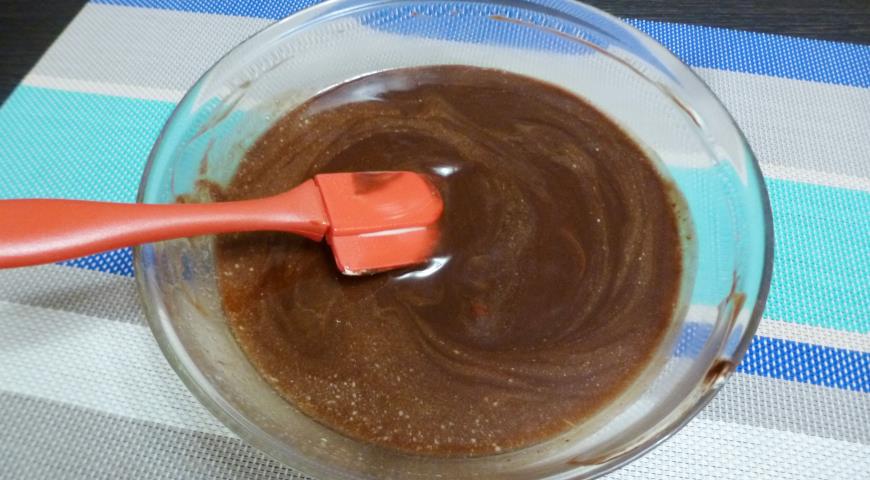 Фото приготовления рецепта: Шоколадный торт Baulois, шаг №5