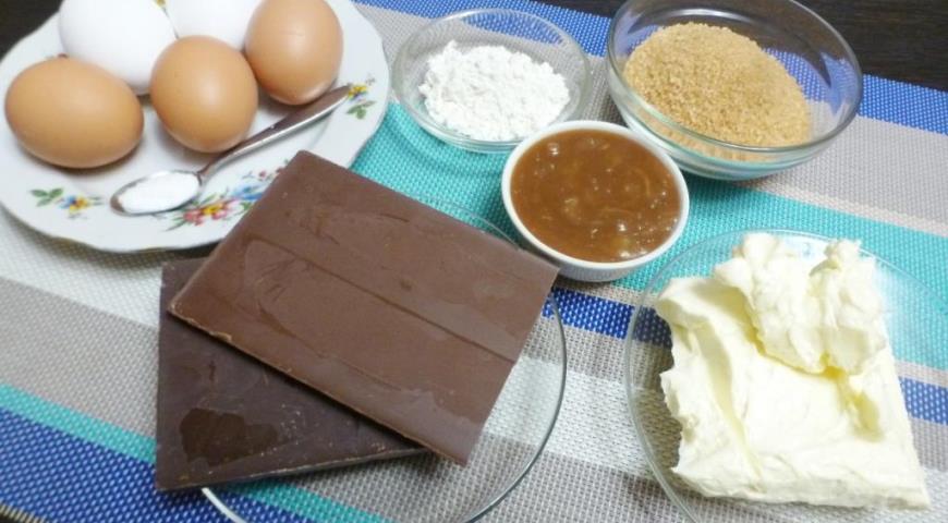 Фото приготовления рецепта: Шоколадный торт Baulois, шаг №1