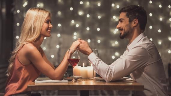 Как выбрать вино для романтического ужина