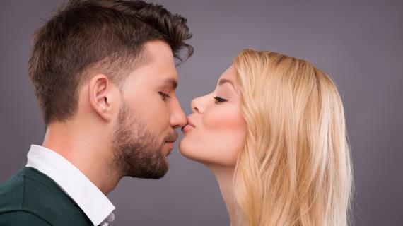 7 проверенных способов освежить дыхание перед поцелуем