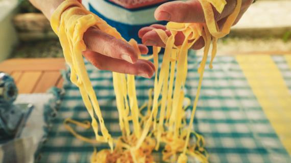 Цены на макароны растут, как сделать домашнюю пасту без лишнего оборудования