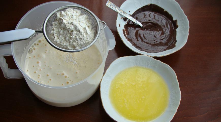 Фото приготовления рецепта: Муссовый торт Фисташка - клубника, шаг №2