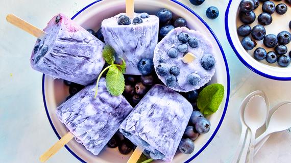 Йогуртовое мороженое с голубикой, рецепт