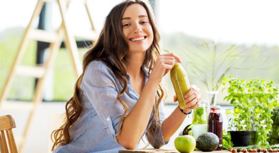Какие продукты помогут поддержать женское здоровье