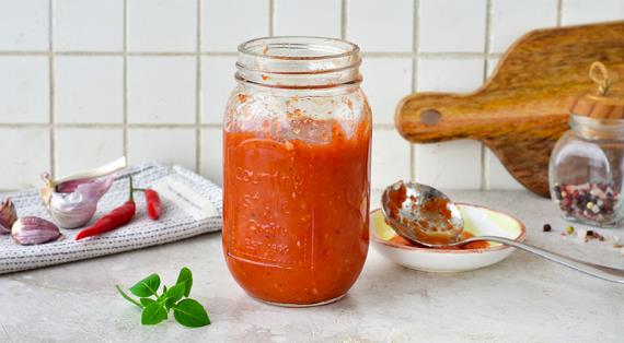Кетчуп из помидоров на зиму - 13 рецептов в домашних условиях
