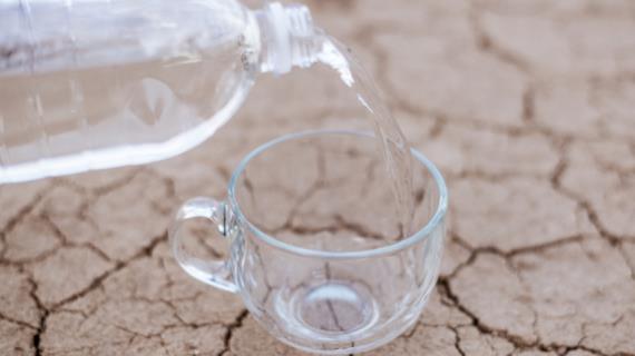 Обезвоживание: 7 признаков нехватки воды и не путайте это с жаждой
