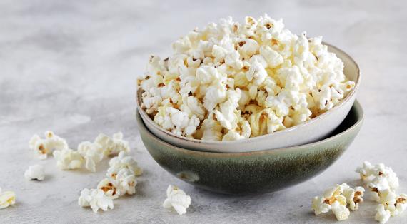 Будет что пожевать под любимый фильм: как приготовить попкорн в домашних условиях