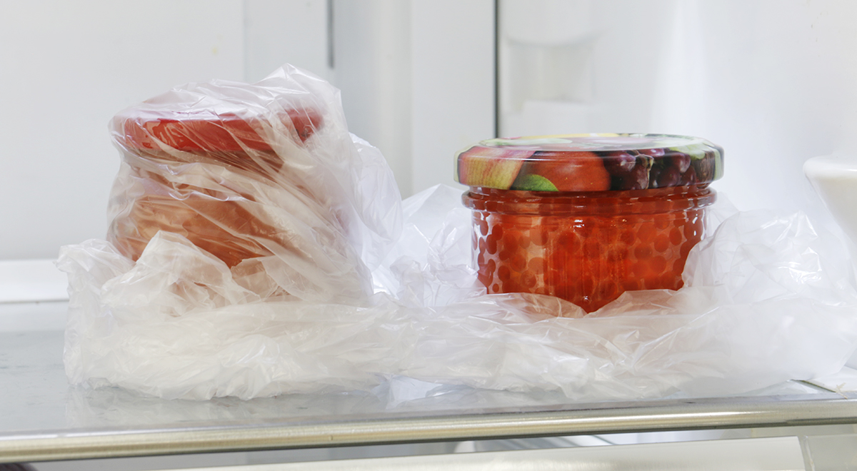 Можно ли замораживать икру в пластиковых контейнерах