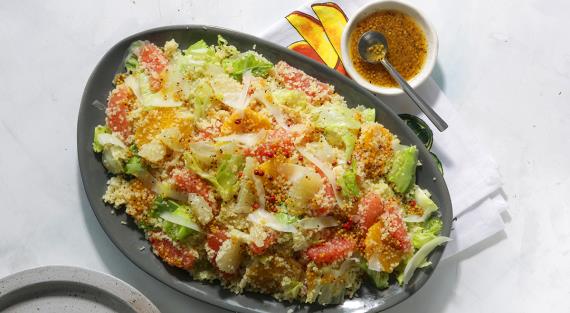 Цитрусовый салат с пармезаном и кускусом