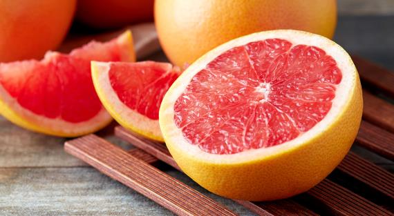 Для гурманов и худеющих: польза грейпфрута и с чем его сочетать, чтобы не навредить организму