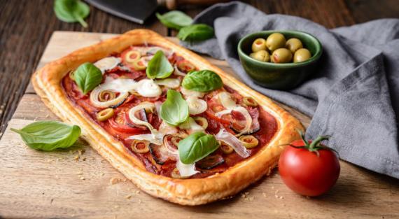 Пицца по рецепту нейросети: что в ней особенного и где можно попробовать
