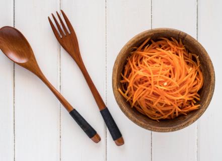 Как сделать морковный салат, захвативший TikTok, и зачем его есть