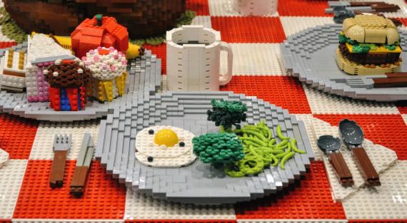 Еда из Лего, из шерсти, прозрачные торты и другие необычные кулинарные увлечения из сети