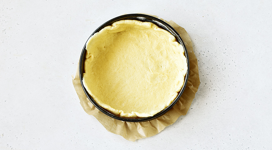 Сладкий пирог со щавелем в духовке, раскатка теста