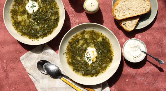 Холодный суп из свеклы - кулинарный перевод